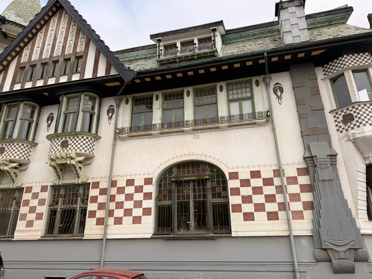 Palacio Baburizza in Valparaíso — a 1916 mansion built by a Croatian immigrant philanthropist